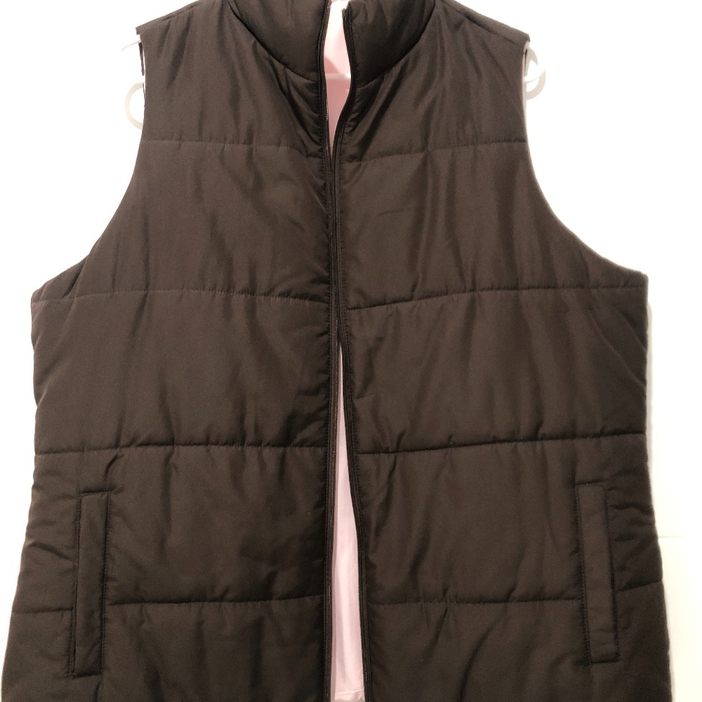 Brown and pink puffer vest jacket